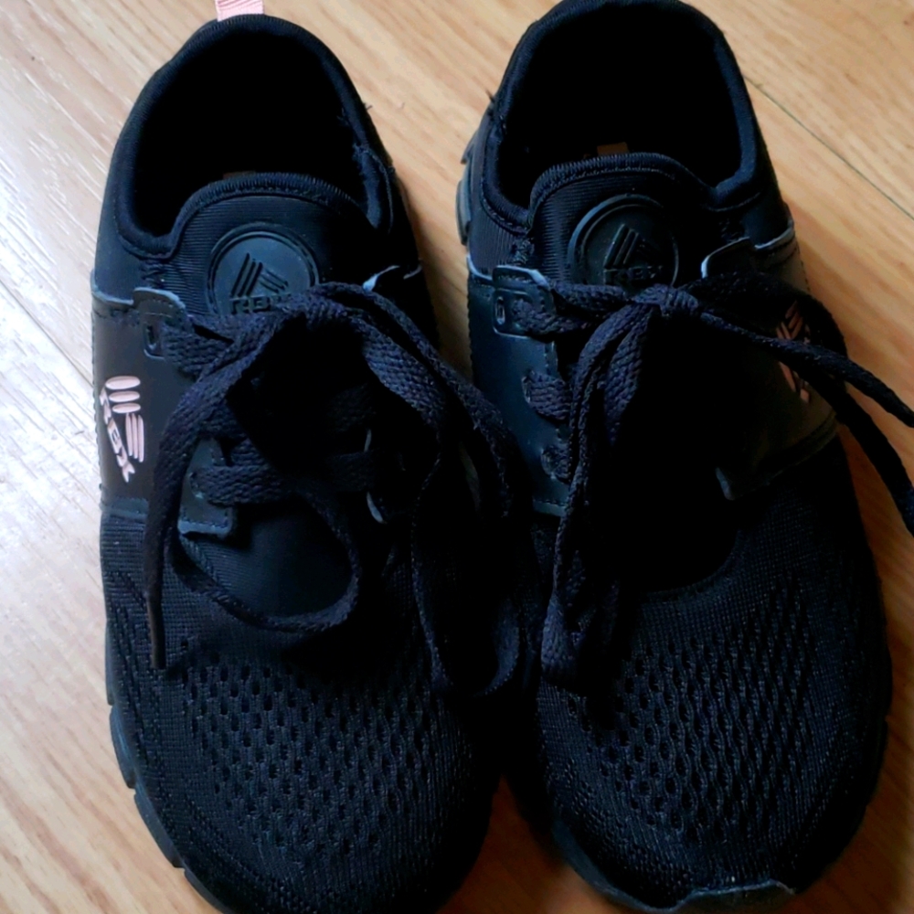 Girls Black RBX Shoes